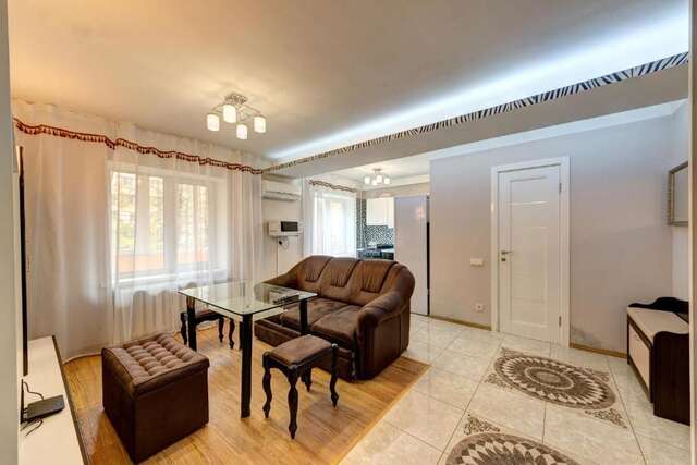 Апартаменты Apartments on Druzhby Narodiv Blvd Киев-40